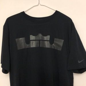 Nike Dri Fit Lebron James black large used